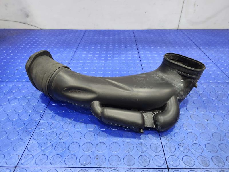 2009 Honda Accord Air Intake Tube/Resonator