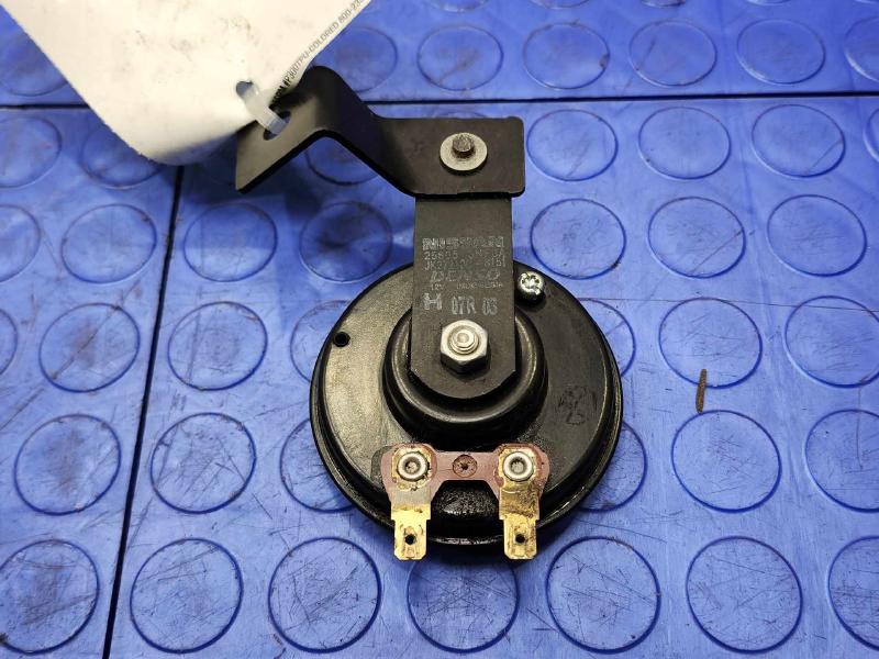 2013-2017 Nissan Leaf Low Note Horn Assembly Genuine OEM 256203NF0A