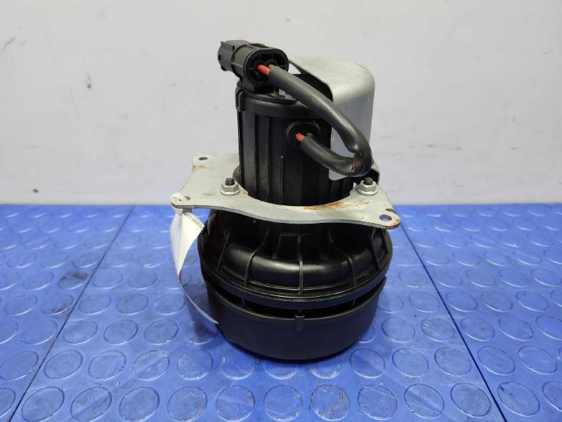2003-2005 BMW Z4 Secondary Air Injection Pump Smog Pump OEM 11727513890
