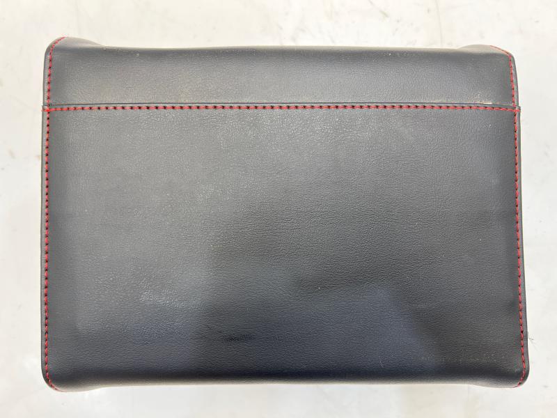 2017 Kia Sorento Owners Manual with Leather Case OEM