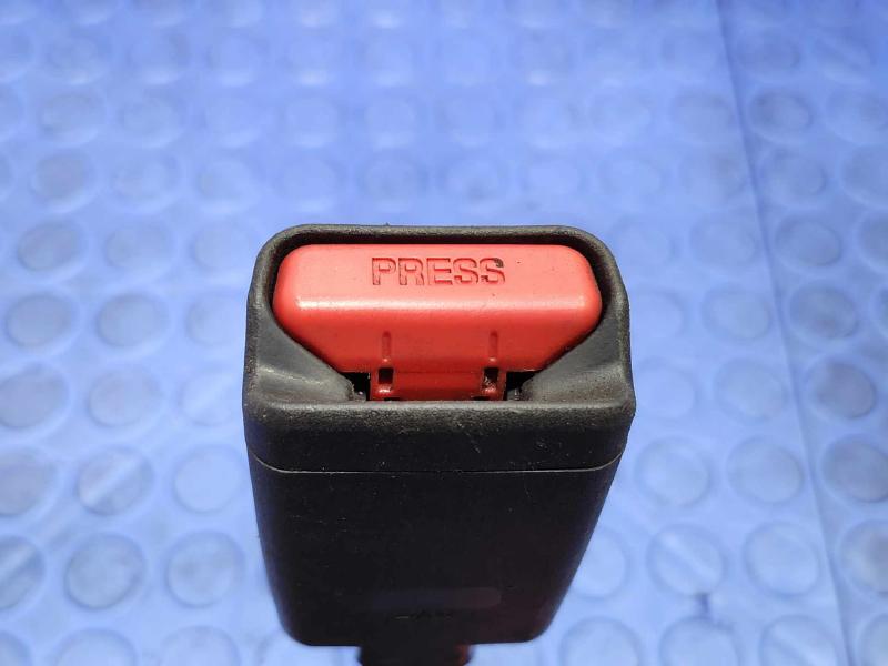 2015 Subaru Legacy Front Seat Belt