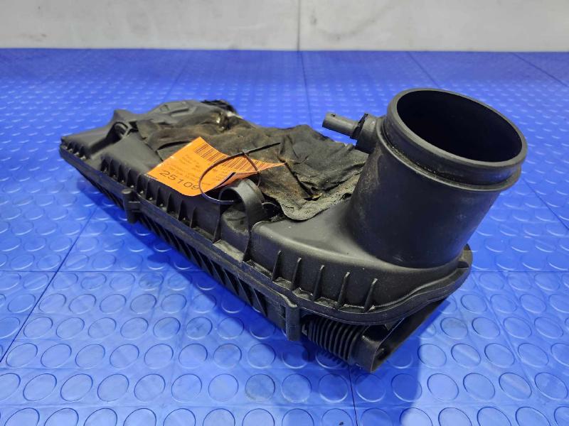 2012 Mercedes ML-Class Air Cleaner