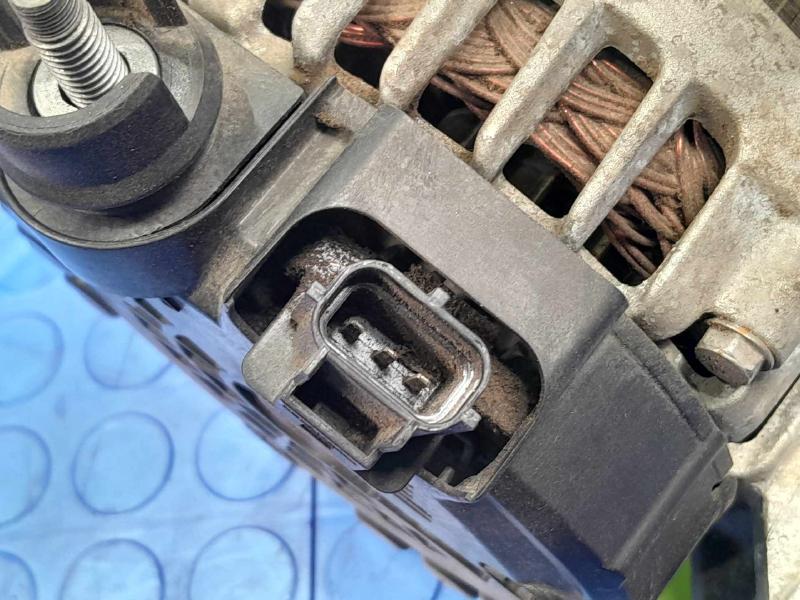2011 Ford F-250 Super Duty Alternator