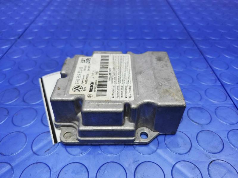 2011-2012 Volkswagen Touareg SRS Restraint Control Module OEM 7P0959655B