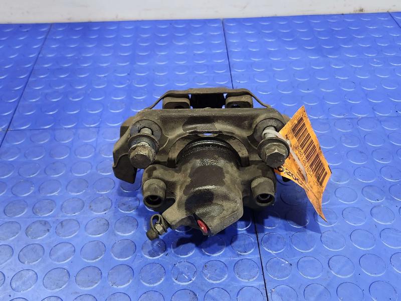2008 BMW 128i Caliper