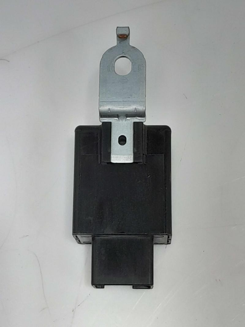 2016 - 2023 Mazda CX-9 Stop Lamp Control Module OEM KA0M-67YA0