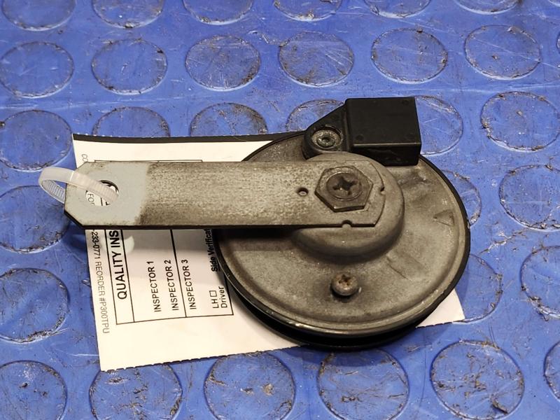 2013 Toyota Prius Horn