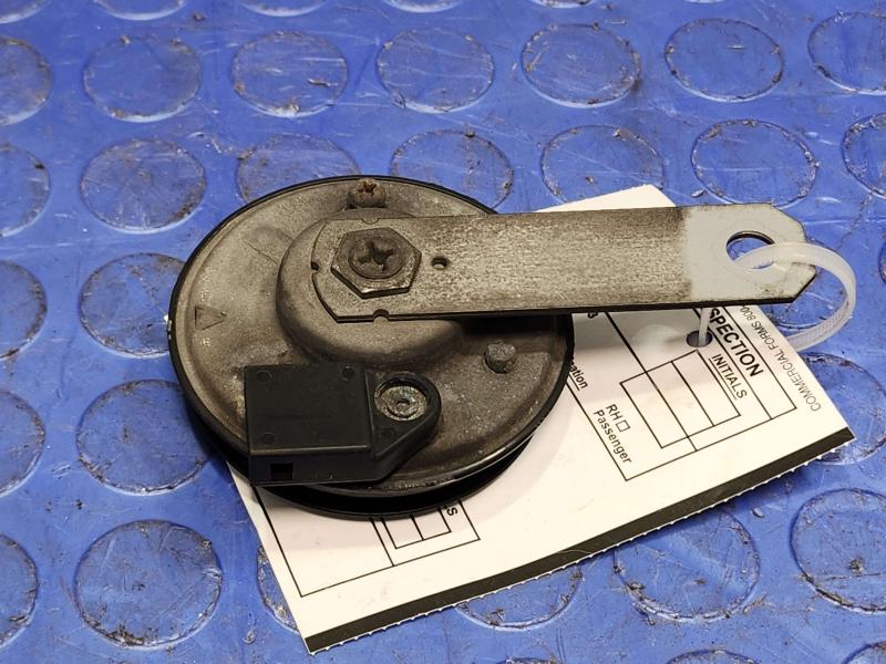 2013 Toyota Prius Horn