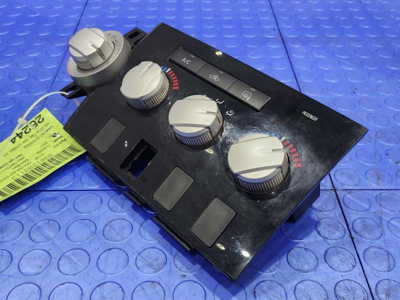 2007 Toyota Tundra Heater A/C Control
