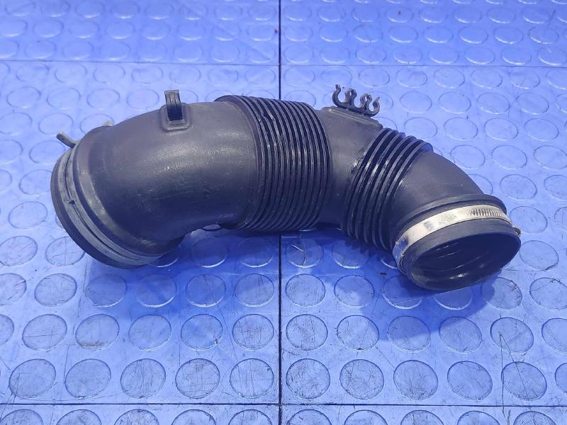 2015 Volkswagen Golf 2.0L TDI Engine Air Intake Hose Genuine OEM 5Q0129654F