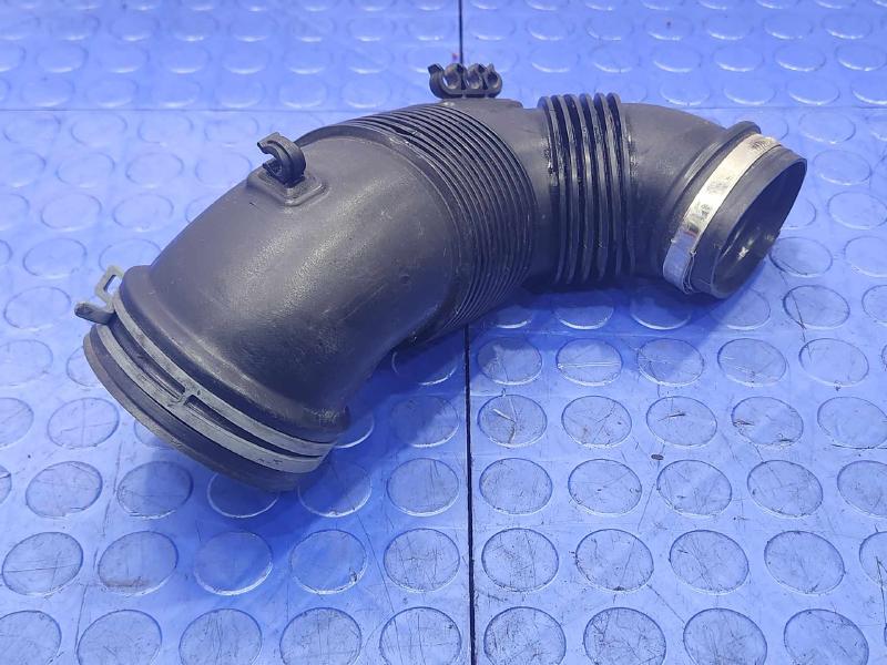 2015 Volkswagen Golf 2.0L TDI Engine Air Intake Hose Genuine OEM 5Q0129654F