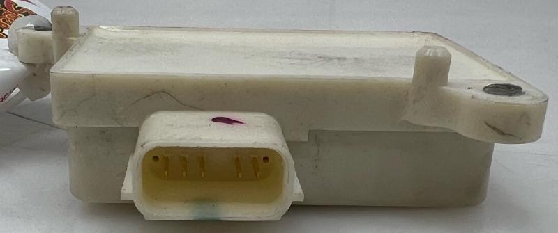 2014 - 2019 Kia Soul Passenger Occupancy Detection Sensor OEM 88952B2500