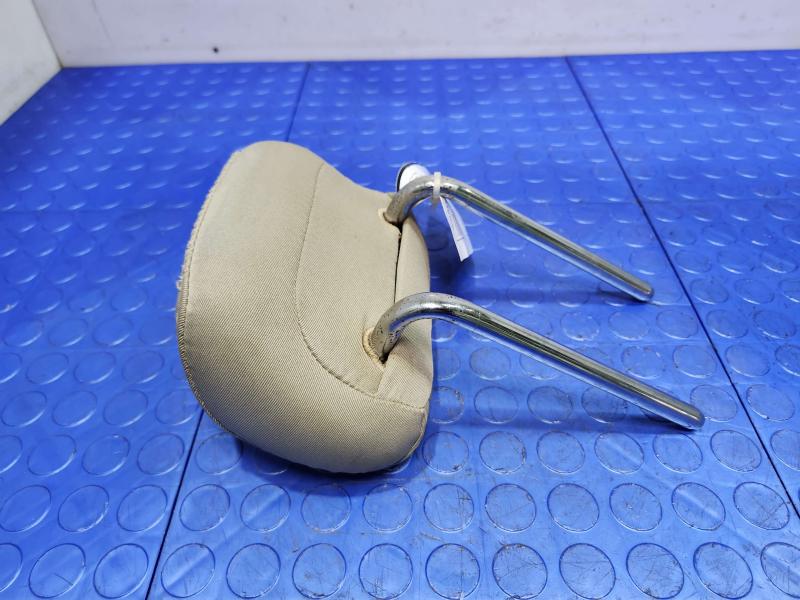 2015 Ford Fusion Headrest