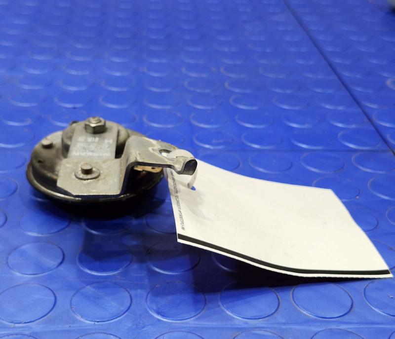 2014-2020 Infiniti QX60 High Note Horn Assembly Genuine OEM Part 256053JA0A