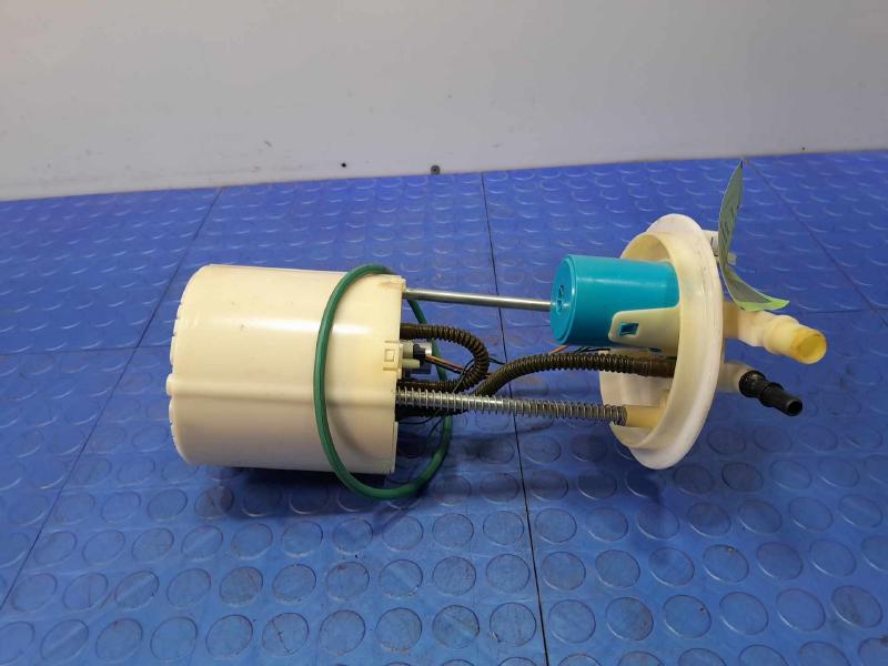 2008-2010 Pontiac Solstice 2.4L Fuel Pump Assembly Genuine Used OEM 19168378