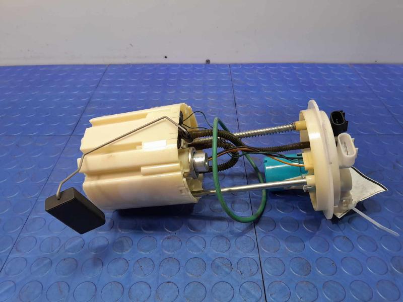 2008-2010 Pontiac Solstice 2.4L Fuel Pump Assembly Genuine Used OEM 19168378