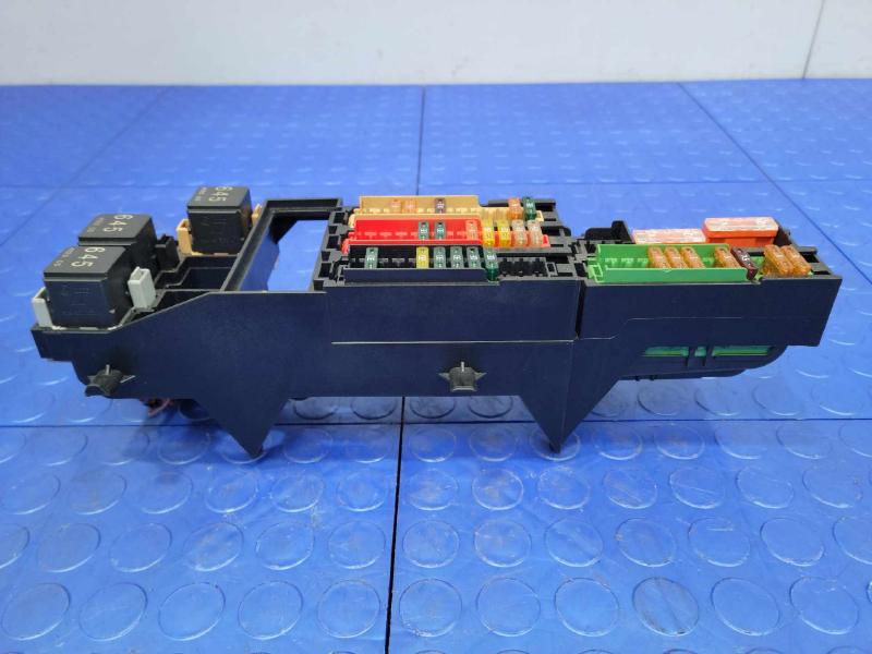 2015 Audi A6 Cabin Fuse Box