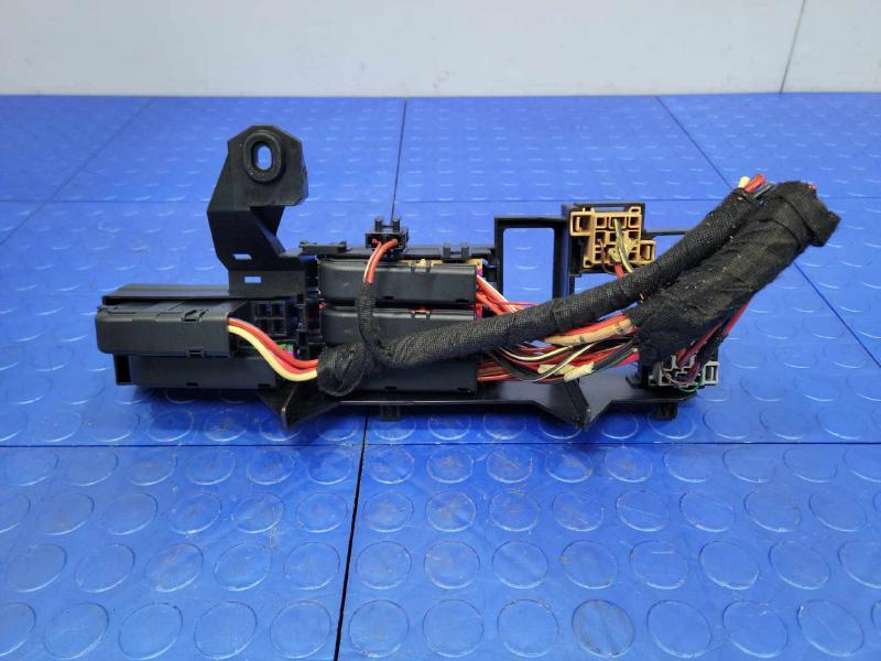 2015 Audi A6 Cabin Fuse Box