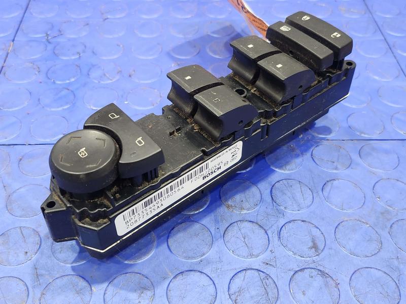 2010 Chevrolet Tahoe Door Switch Front