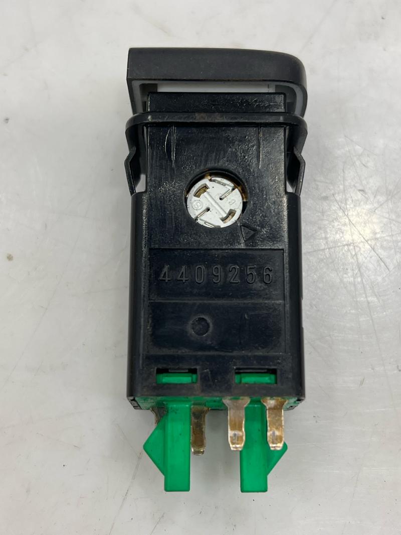 1999 - 2003 Saab 9-3 Front Heated Seat Switch OEM 4409256