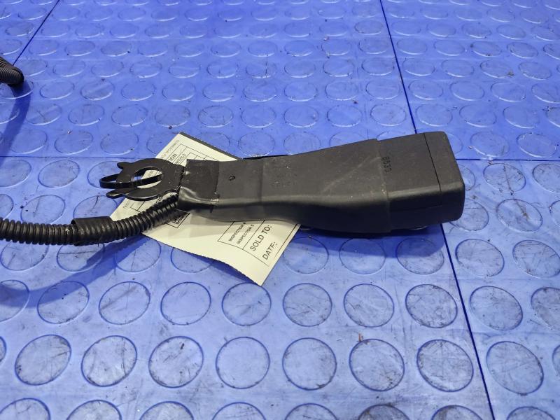 2017 Toyota Prius Front Seat Belt