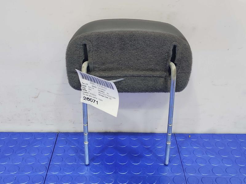 2004 Ford Explorer Headrest