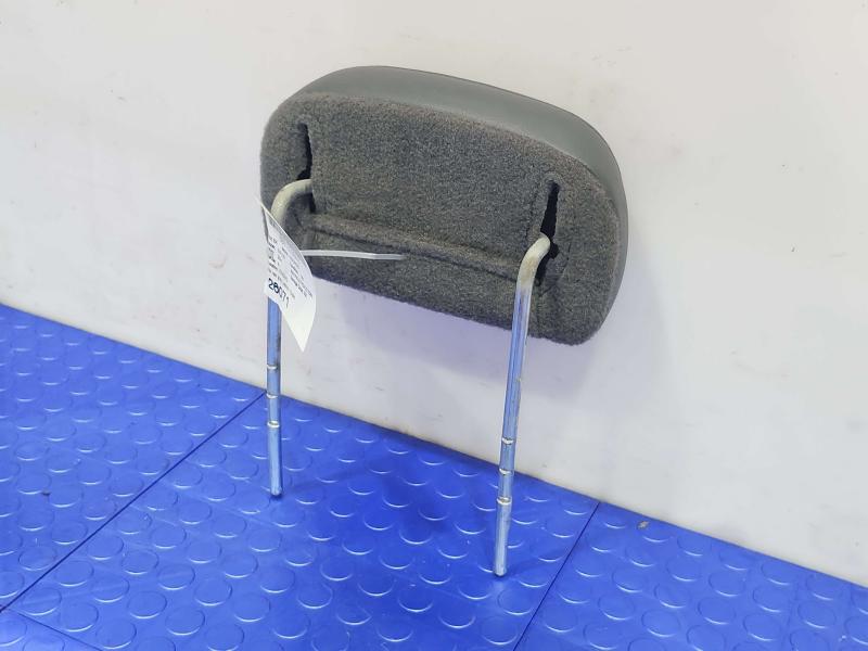 2004 Ford Explorer Headrest