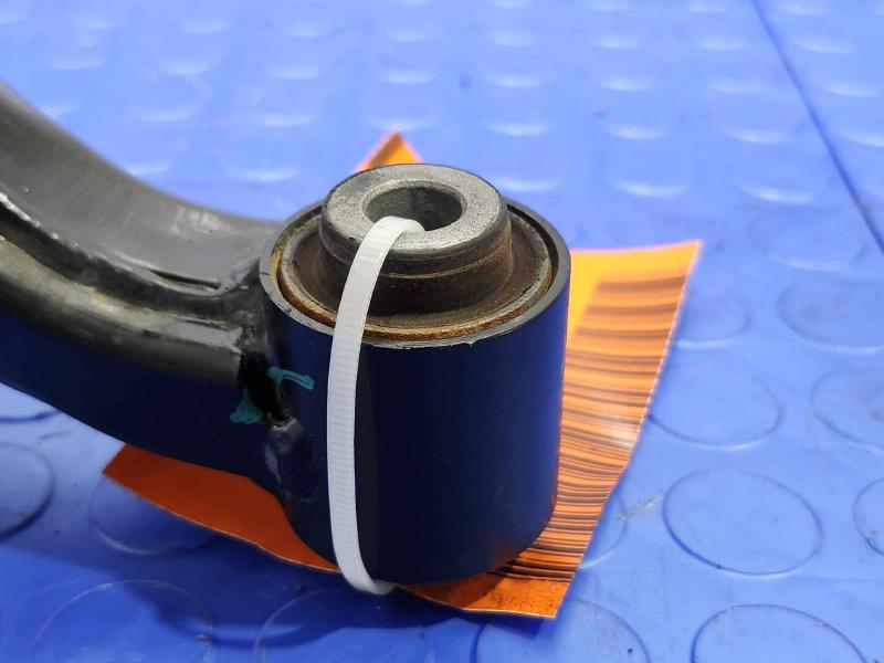 2010-2014 Subaru Outback Front Lower Control Arm Left Driver Side OEM 20202AJ01A,LH