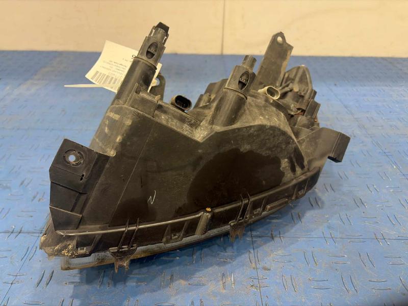2007 Toyota RAV4 Headlamp Assembly
