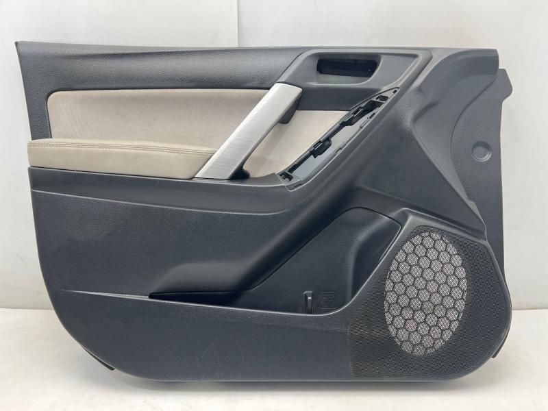 2016 Subaru Forester Front Door Trim Panel