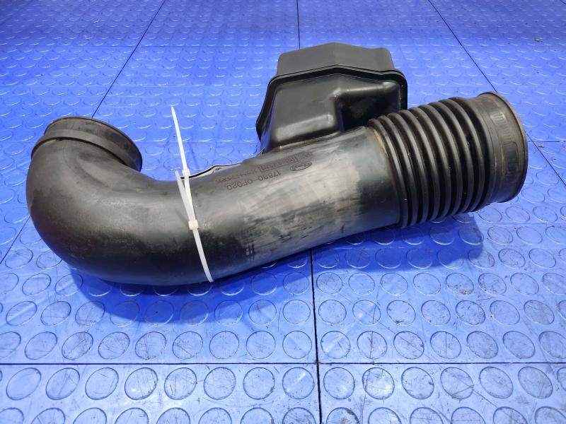 2007 Toyota Tundra Air Intake Tube/Resonator