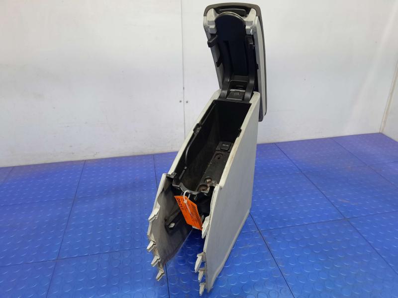 2011 Toyota Prius Center Floor Console Assembly Light Gray Genuine OEM