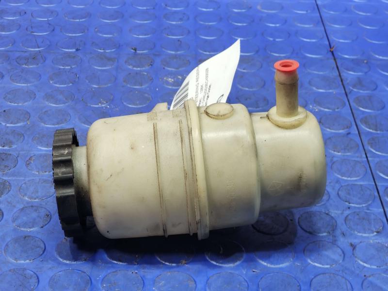 2011-2015 Dodge Durango 3.6L Remote Power Steering Oil Reservoir OEM 68068967AC