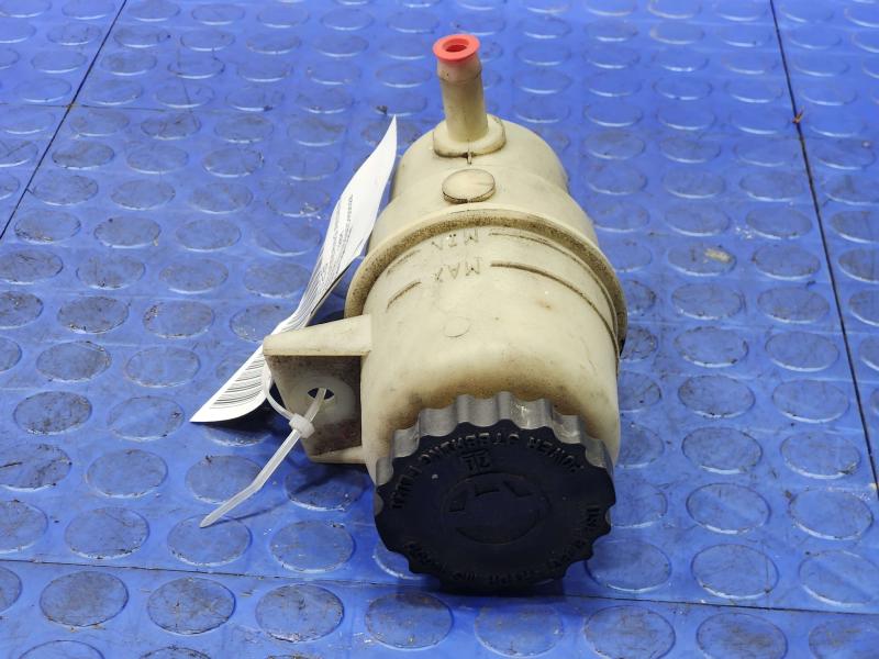 2011-2015 Dodge Durango 3.6L Remote Power Steering Oil Reservoir OEM 68068967AC