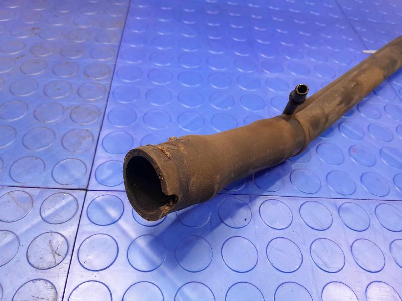 2006-2009 Pontiac Solstice Fuel Filler Neck Assembly Filler Pipe OEM 20838934