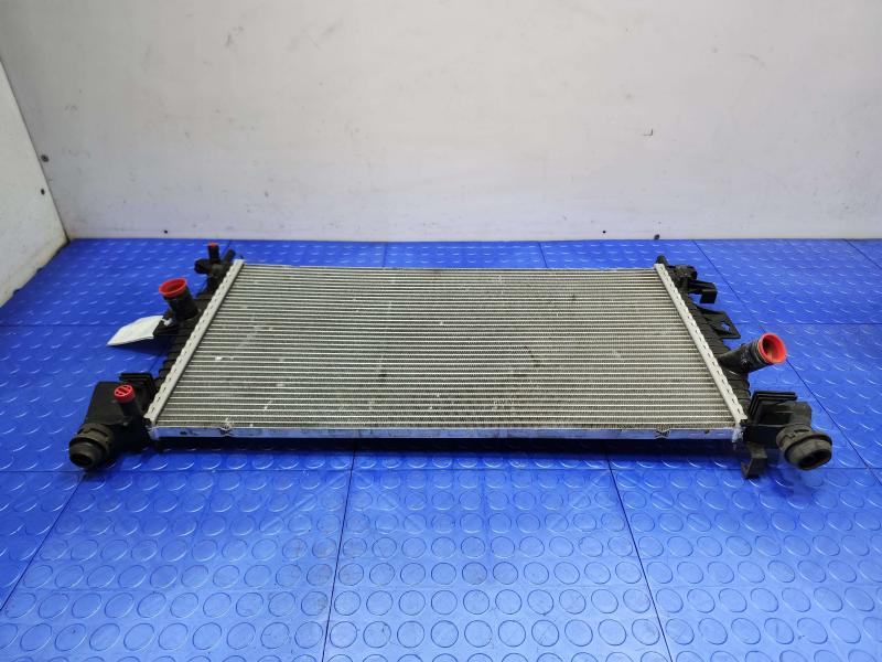 2014 Ford Focus Radiator