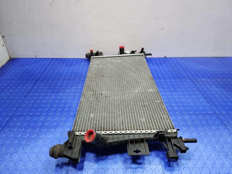 2014 Ford Focus Radiator