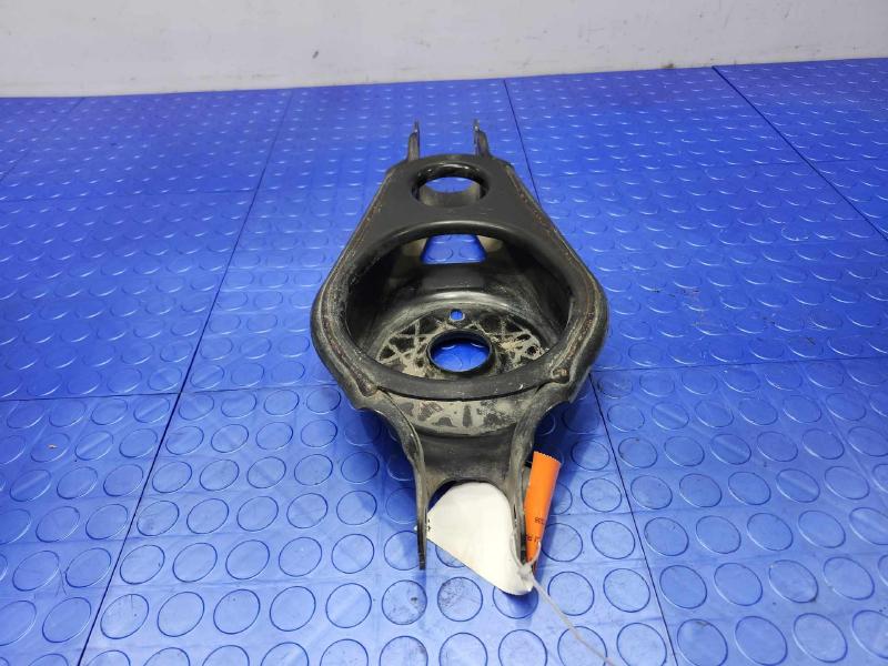 2021 Chrysler Voyager Lower Control Arm Rr