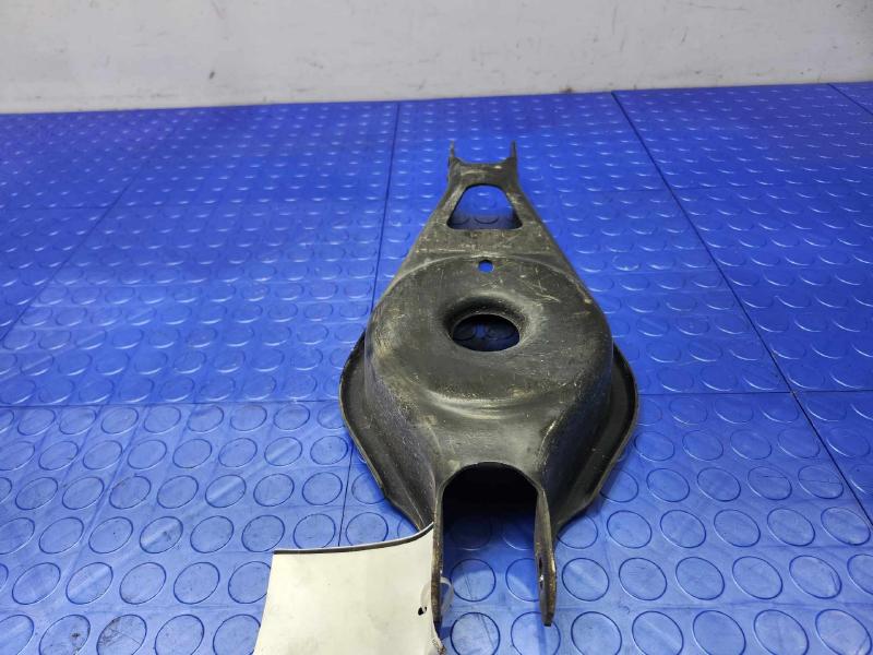 2021 Chrysler Voyager Lower Control Arm Rr