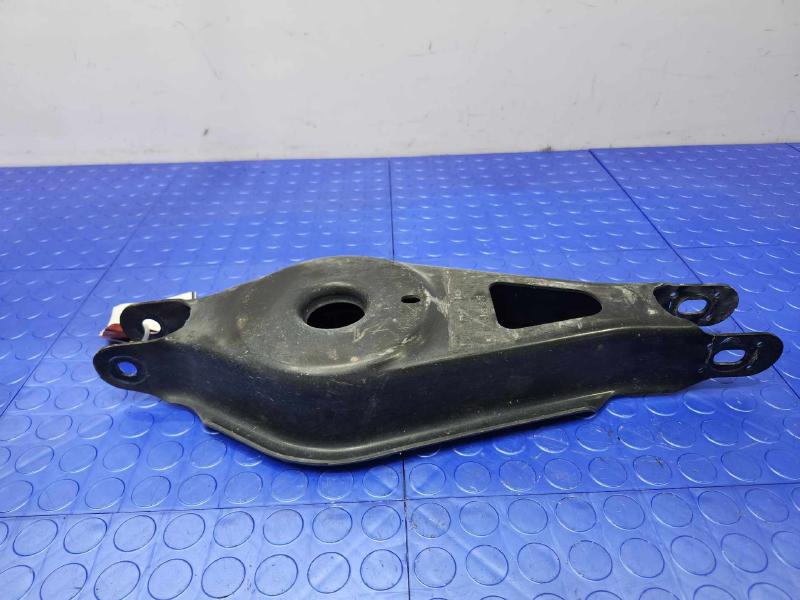 2021 Chrysler Voyager Lower Control Arm Rr