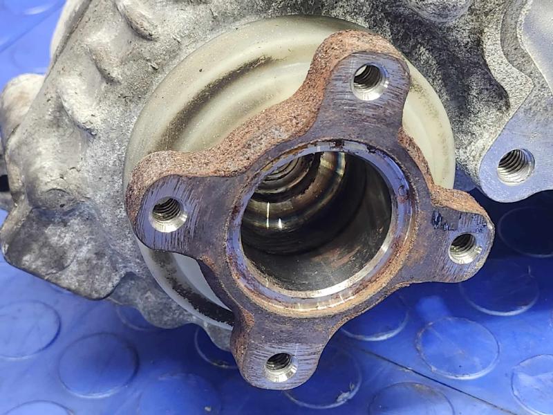 2011 BMW 535i Transfer Case