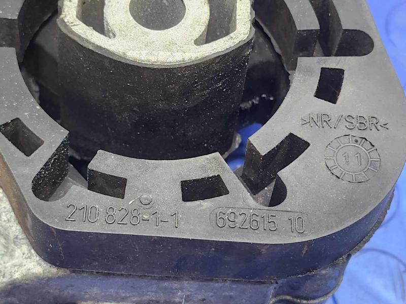 2011 BMW 535i Transfer Case