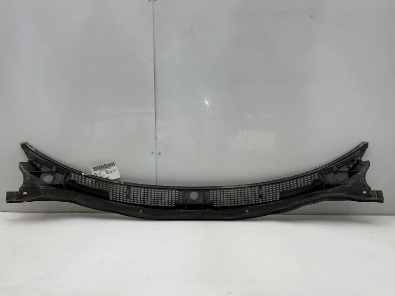 1997 Toyota Rav4 Cowl Panel Top Cover Grille Genuine OEM 55700-42190