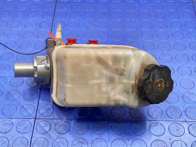 2013-2014 Cadillac ATS Brake Master Cylinder Assembly Genuine OEM 22909761