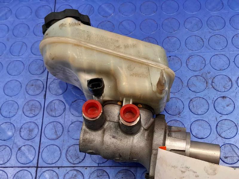 2013-2014 Cadillac ATS Brake Master Cylinder Assembly Genuine OEM 22909761