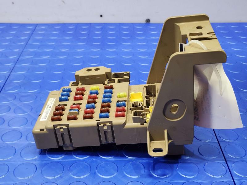 2014-2016 Subaru Forester Fuse Box Relay Junction Box OEM 82201FJ110
