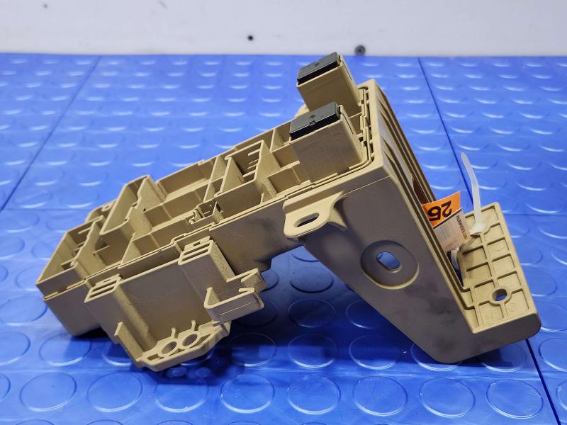 2014-2016 Subaru Forester Fuse Box Relay Junction Box OEM 82201FJ110