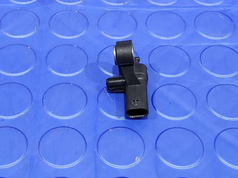 2017-2025 Audi Q7 OEM Front Park Crash Sensor Genuine Part 4M0959651