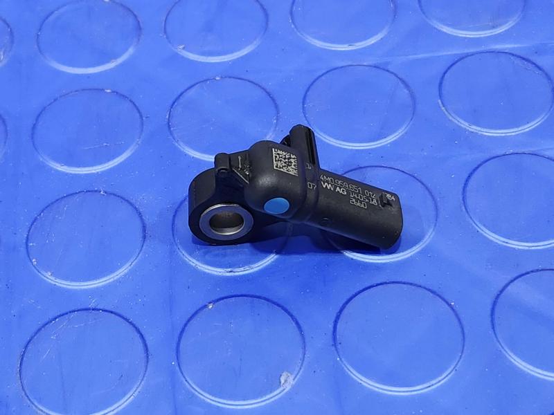 2017-2025 Audi Q7 OEM Front Park Crash Sensor Genuine Part 4M0959651