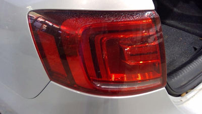 2013 Volkswagen Jetta Tail Light Assembly